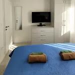 Apartman Charming With Balcony In The Heart Of *